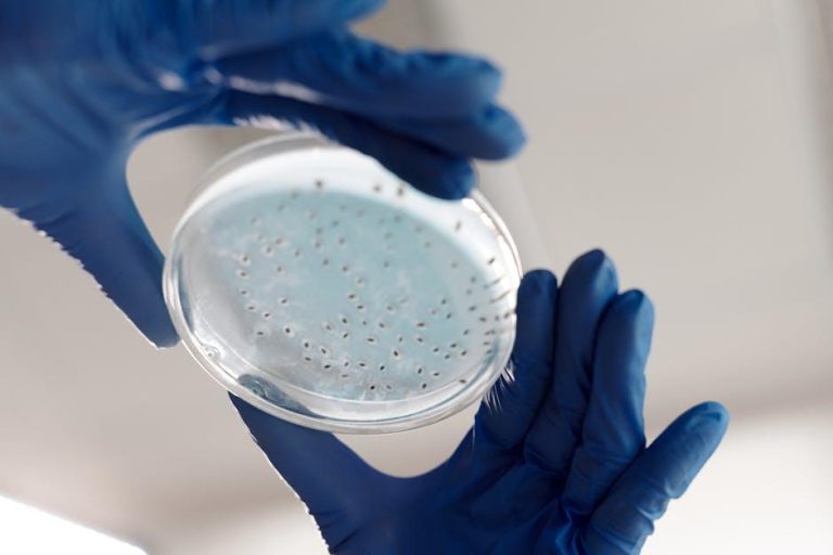 Distribution characteristics of microbial aerosols and optimization of protective methods during ultrasonic scaling procedure – Nature