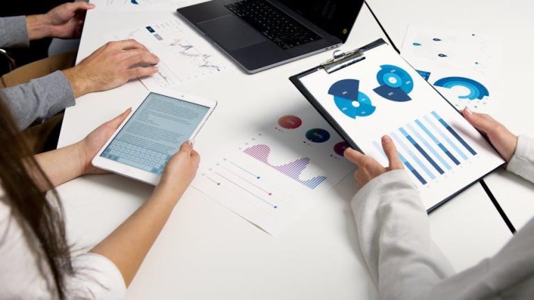 Top 9 Dental Industry Trends (2025-2027) – Exploding Topics