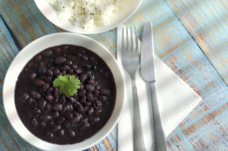 What Can Happen to Your Cholesterol When You Eat Beans Every Day?