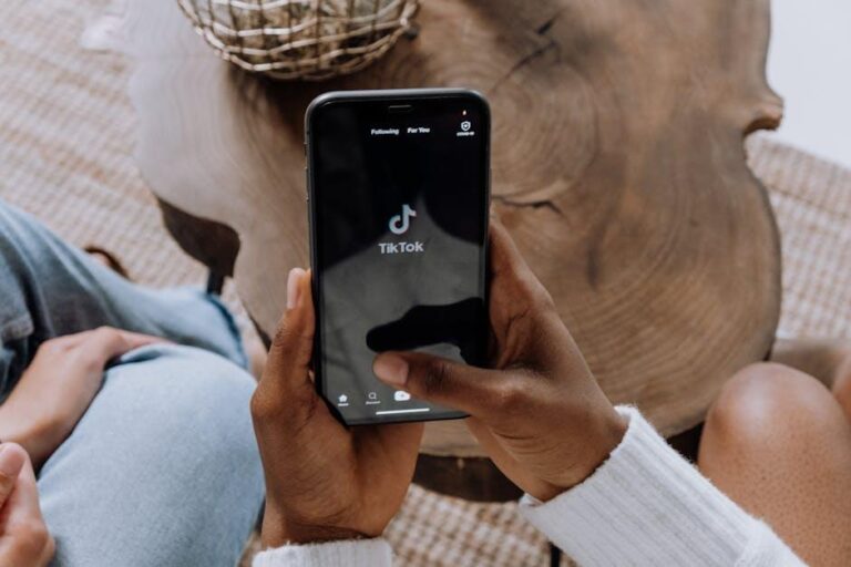 What to know about social media ads promising the perfect smile – TODAY.com