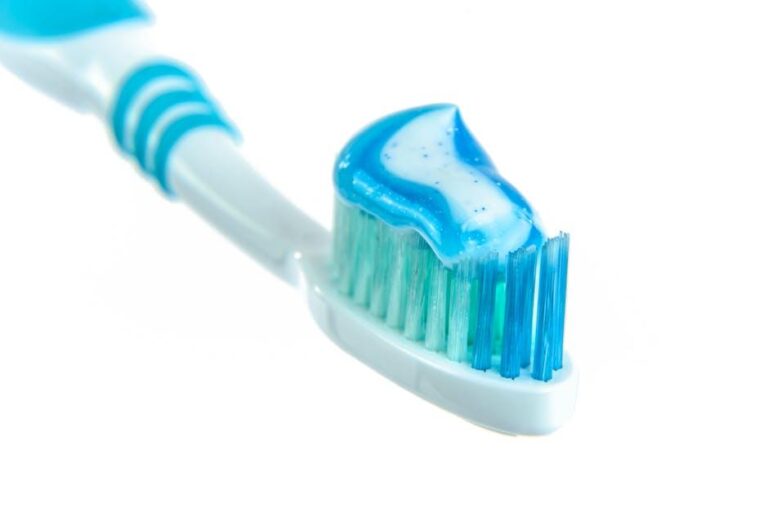 The best toothpaste, mouthwash, floss and more — grab the top products for oral care – Yahoo