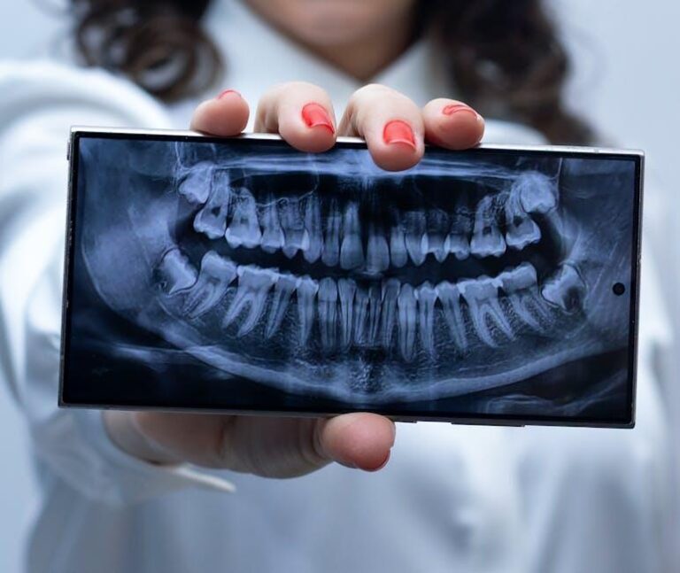 Affidavit: Unlicensed ‘mobile dentist’ operated during pandemic – Laredo Morning Times