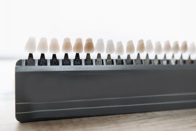 Want To Whiten Your Teeth? Watch Out For This Major Scam – HuffPost